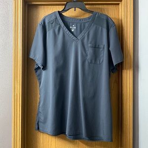 Med Couture Touch scrub top